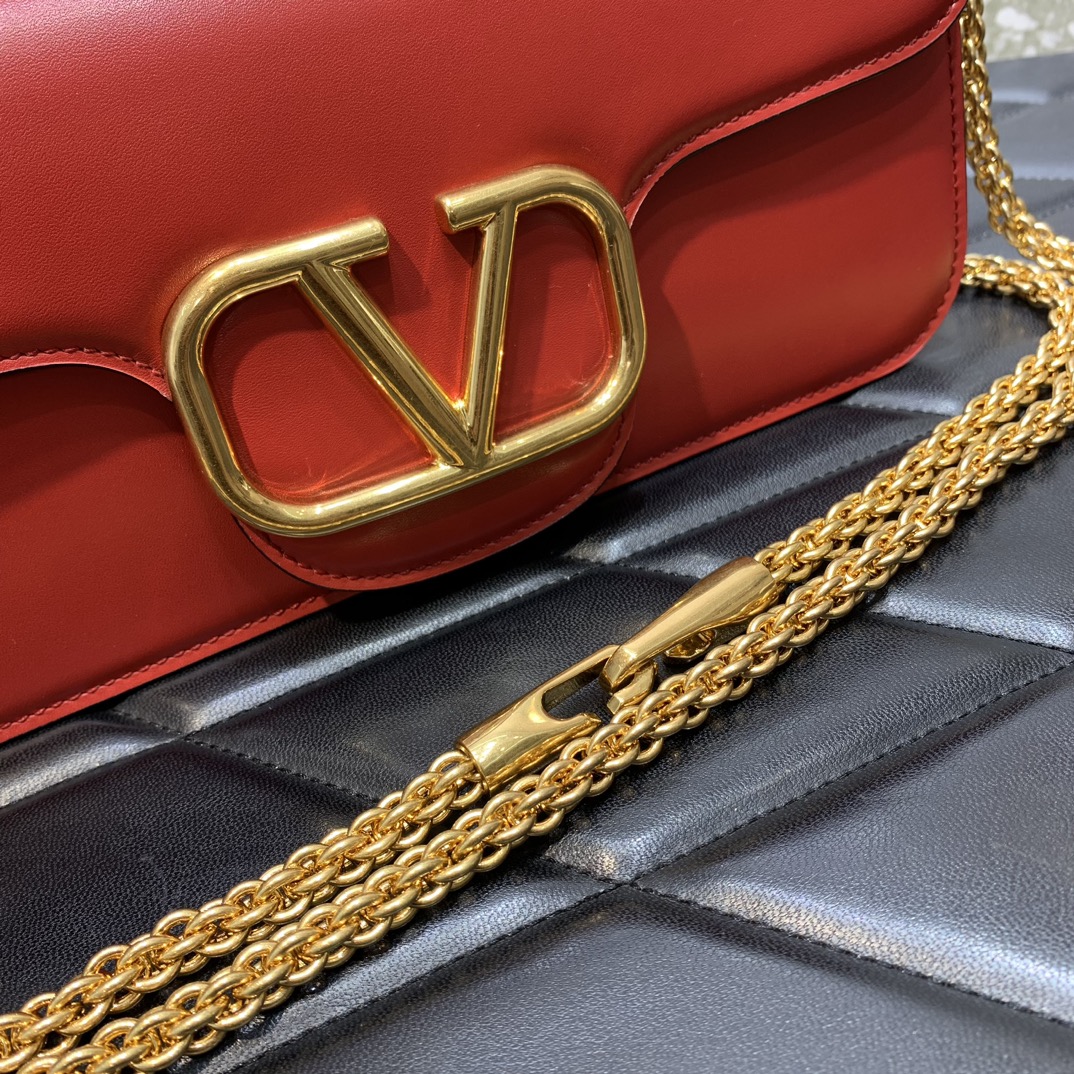 Valentino Garavani Loco Shoulder Bag in Rouge Pivoine Calfskin Leather